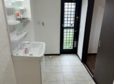 千葉市中央区生実町　中古戸建