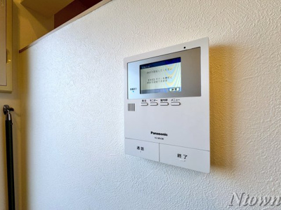 【セキュリティ】 | アイワイコート名城公園 | モニター付きインターフォンです。