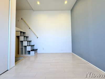 【居間・リビング】 | アイワイコート名城公園 | 居間です