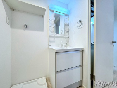 【独立洗面台】 | アイワイコート名城公園 | 独立洗面台です