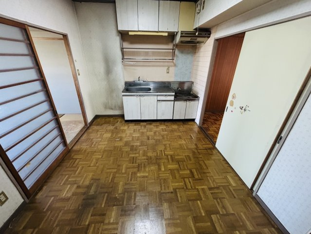 若林東町　住居付事務所の内装