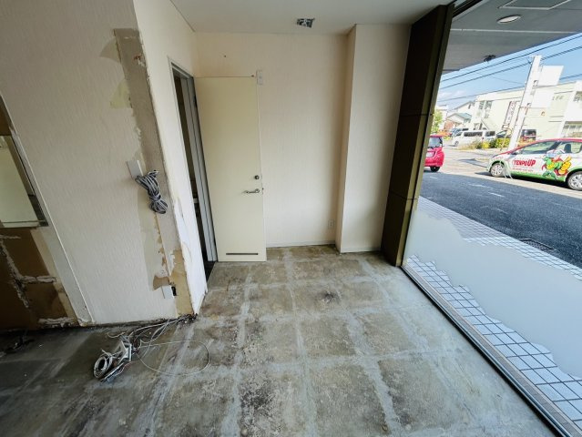 若林東町　住居付事務所の内装