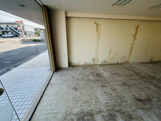 若林東町　住居付事務所の内装