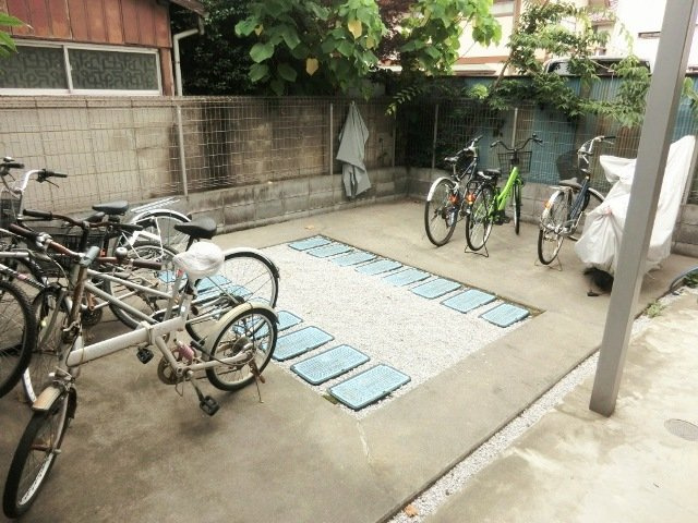 ユグランス北浦和のその他共用部分|★敷地内に駐輪場スペースあり！★