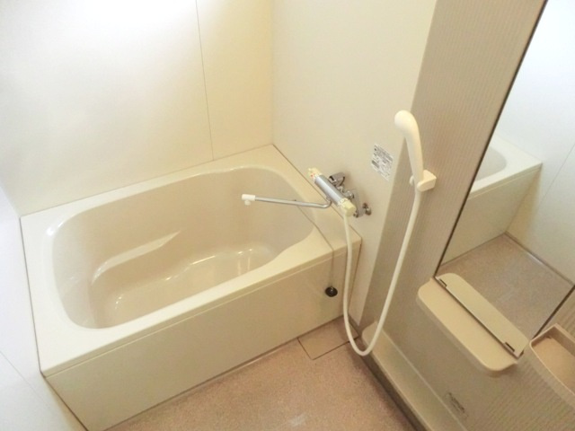 ユグランス北浦和の浴室|★広めのバスルーム・浴室キレイです★