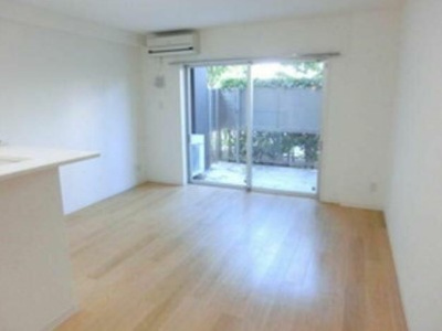 【居間・リビング】 | ガーデン荻窪 | 12.5帖のきれいなLDK。