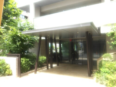 【エントランス】 | ライオンズ朝霞台ベルポートマークス | エントランス：エントランス ※2023年7月撮影     （2023年7月撮影）