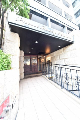 【エントランス】 | プレサンス三宮花時計前