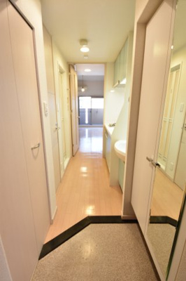 【ロビー】 | プレサンス三宮花時計前