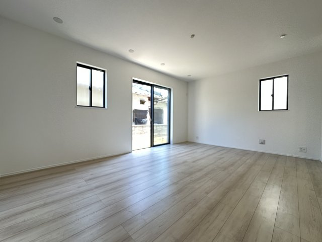 明石市大久保町高丘1丁目新築戸建B号棟の居間・リビング