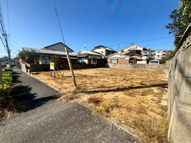 【No.7304】浜坂3丁目/62.59坪/建築条件なしの前面道路含む現地写真