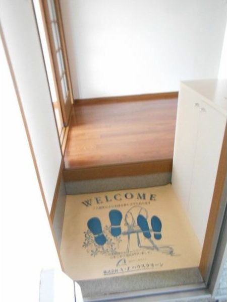 パンセス A棟の玄関