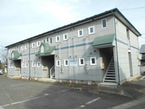 パンセス A棟の外観