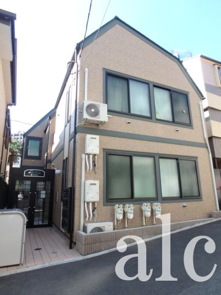 アーバンプレイス新宿新都心の外観