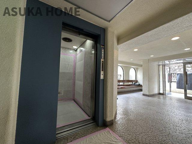 高島台センチュリーマンションのその他共用部分|エレベーターを完備したマンションです。