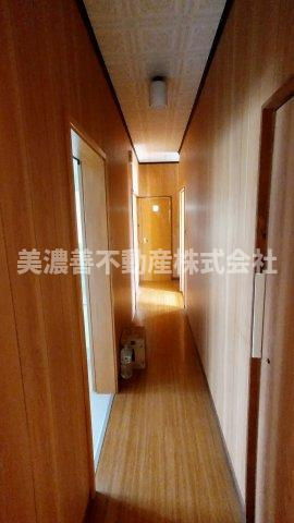 ５８５６１　本巣市曽井中島中古戸建てのその他