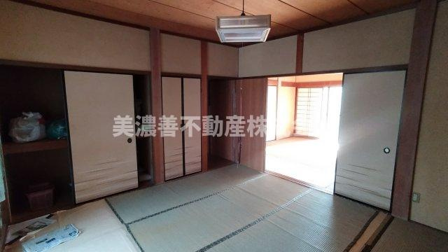 ５８５６１　本巣市曽井中島中古戸建ての和室