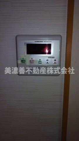 ５８５６１　本巣市曽井中島中古戸建ての防犯設備