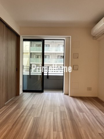 メゾンカルム日本橋馬喰町の居間・リビング