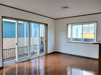 【居間・リビング】 | 稲毛区稲毛町　中古戸建