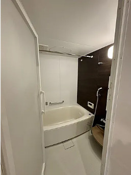 アベニュー等々力５の浴室