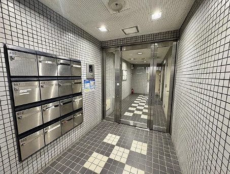 アベニュー等々力５のエントランス