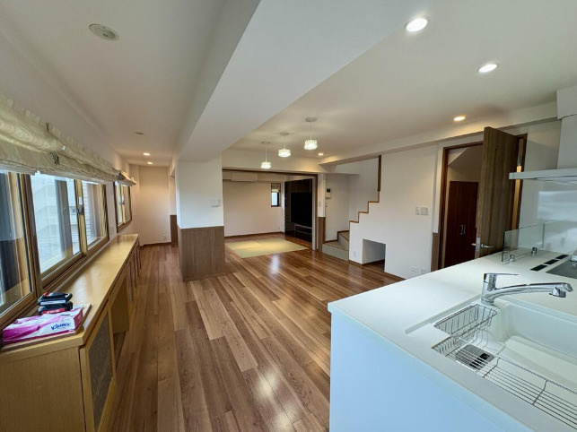 アベニュー等々力５の居間・リビング