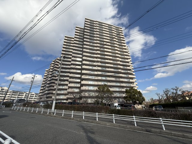 ネクステージ西神中央C棟