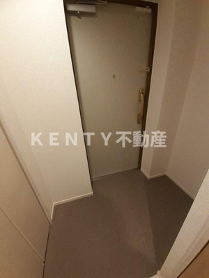 【玄関】 | ロワモンターニュ | ゆったりとした玄関です