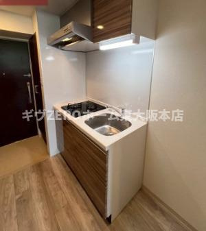 フォーリアライズ大阪ミッテのキッチン