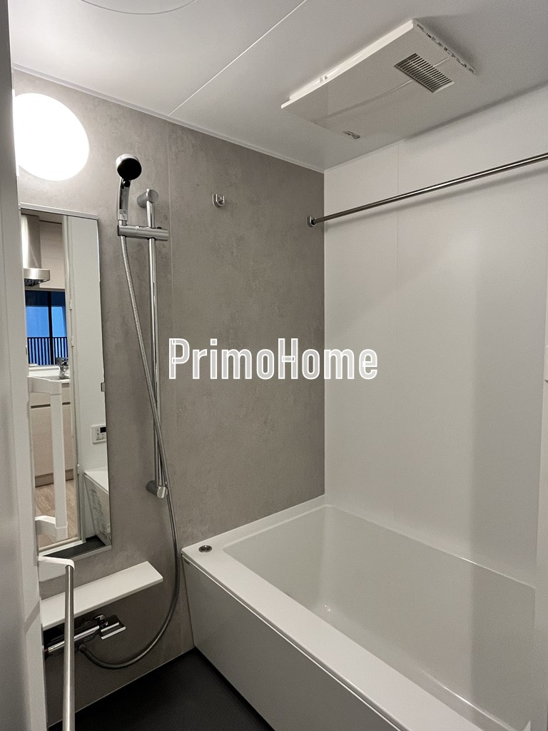 メゾンカルム日本橋馬喰町の浴室