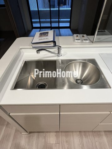 メゾンカルム日本橋馬喰町の独立洗面台