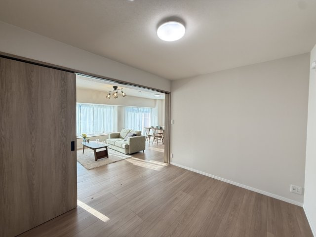 【洋室】ルネ神戸北町Ⅰ 