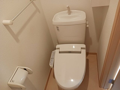 【トイレ】 | サンフラワー・ヒル | コンパクトで使いやすいトイレです