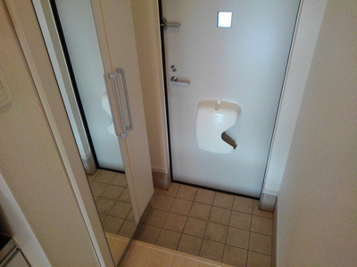 【玄関】 | プレジデントＫ | きれいな玄関です