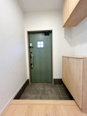 【玄関】 | 中古戸建　福島市本内字南河原 | ★内覧予約でブランド米2kg★