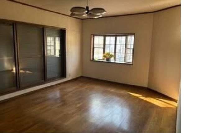 売戸建　小山市東間々田の洋室