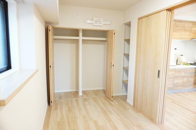 サンリット大袋の洋室