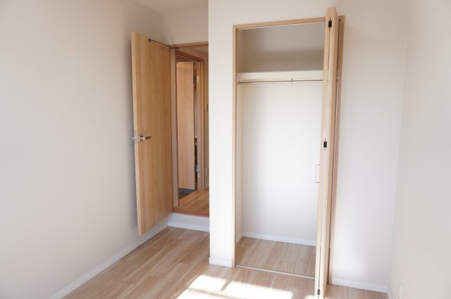 サンリット大袋の洋室