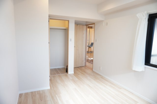 サンリット大袋の洋室