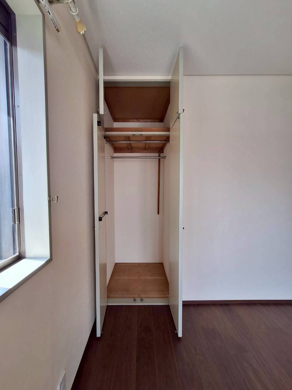 桂台西住宅の収納