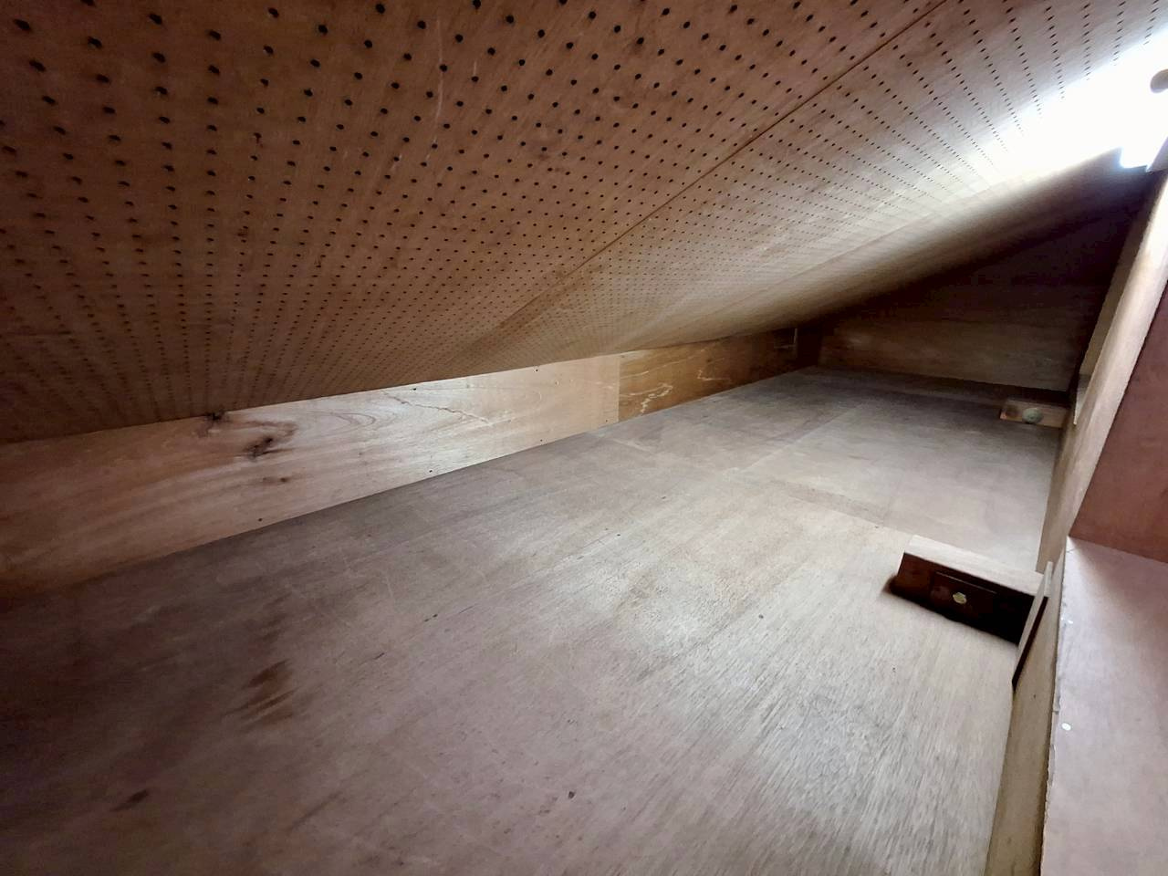 桂台西住宅の収納