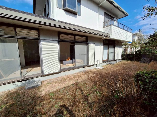 桂台西住宅の庭