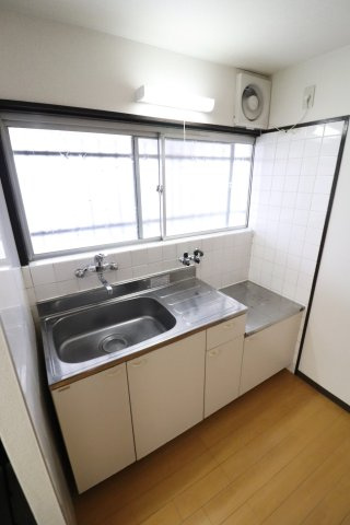 コーポ角野のキッチン|別部屋写真