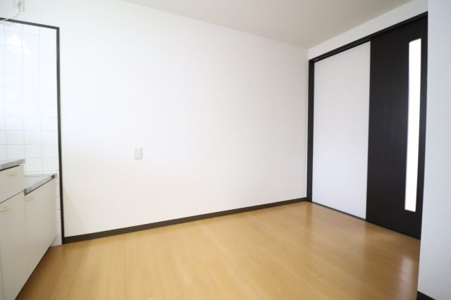 コーポ角野の内装|別部屋写真