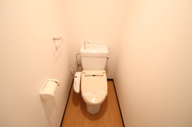 コーポ角野のトイレ|別部屋写真