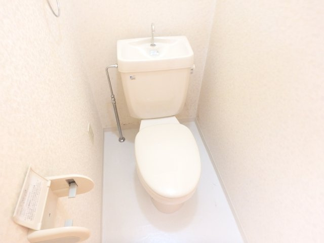 【トイレ】 | プリマベーラ春壱番館 | ゆっくりくつろげるトイレ