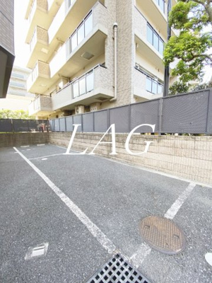 【駐車場】 | ビルクリバラ | 駐車場です。