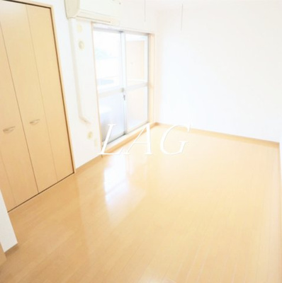 【居間・リビング】 | ビルクリバラ | 洋室のお部屋です。