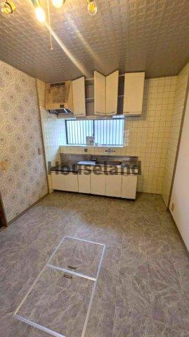 山田戸建のキッチン